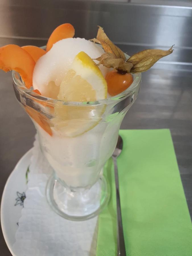 Hotel-Restaurant-Linde Gundlischwand Ngoại thất bức ảnh