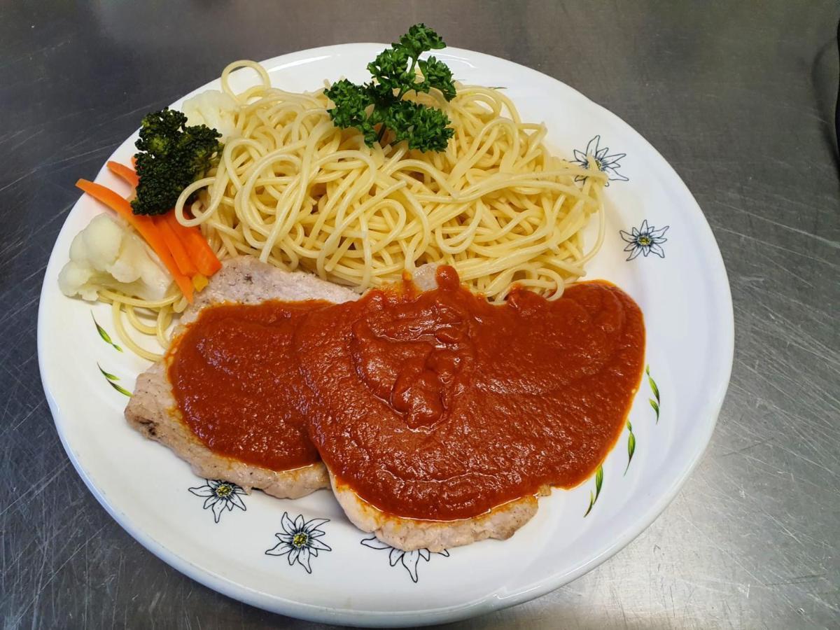 Hotel-Restaurant-Linde Gundlischwand Ngoại thất bức ảnh